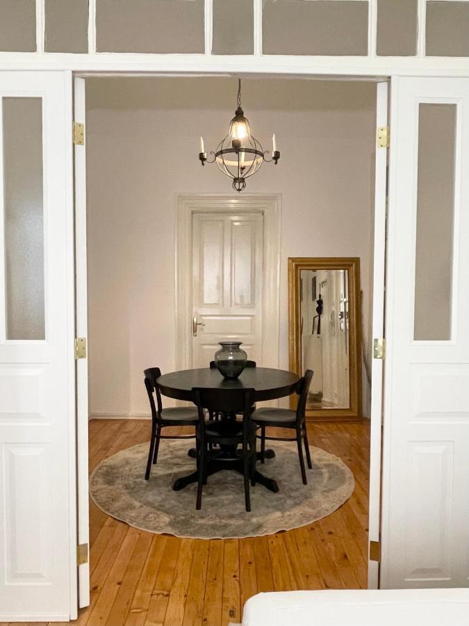 Ministerium 1&2 Bedroom Apartments テッサロニキ エクステリア 写真