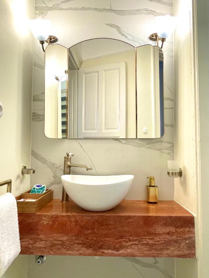 Ministerium 1&2 Bedroom Apartments テッサロニキ エクステリア 写真