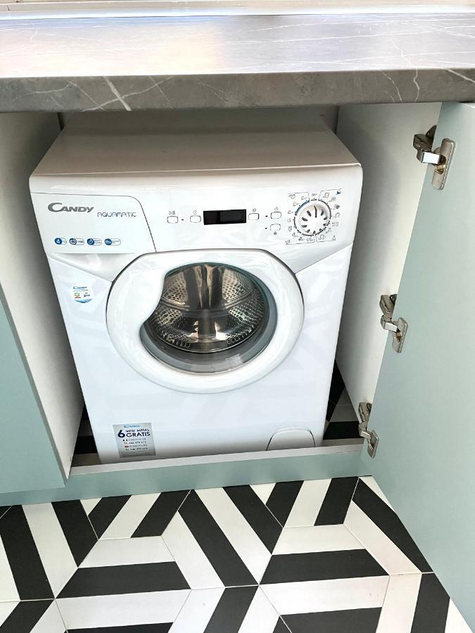 Ministerium 1&2 Bedroom Apartments テッサロニキ エクステリア 写真